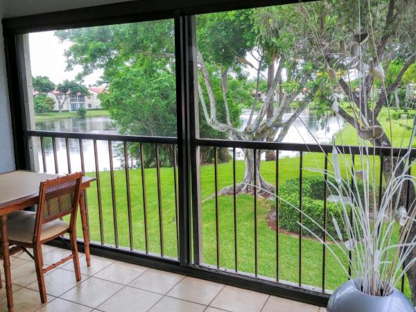 Glades Of Boca Lago, 21791 Arriba Real, Boca Raton, Florida 33433, image 2