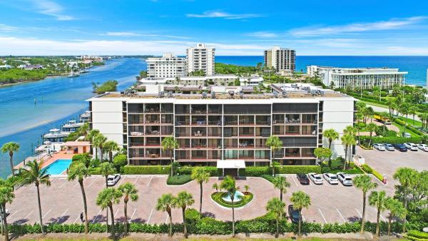 Ocean Villas, 225 Beach Rd #602, Tequesta, Florida 33469, image 2