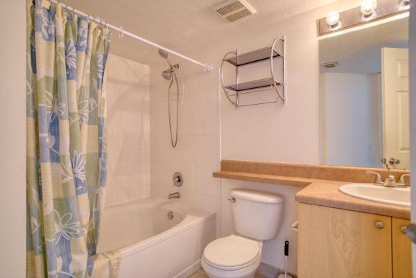Mirabella Villas, 815 Villa Cir, Boynton Beach, Florida 33435, image 2