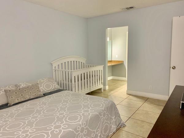 Town Square, 4563 Barclay Cres, Lake Worth, Florida 33463, image 1