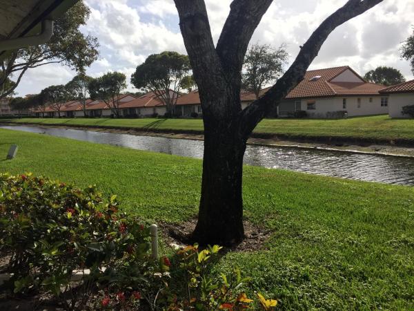 Huntington Pointe, 6396 Mill Pointe Cir, Delray Beach, Florida 33484, image 2