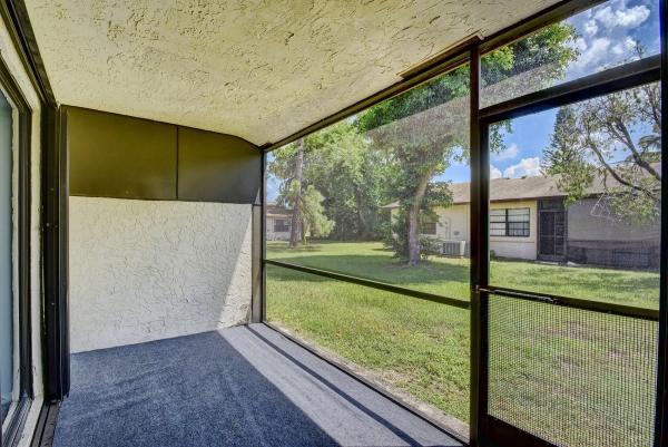 Indian Trail Villas, 85 Conaskonk Cir, Royal Palm Beach, Florida 33411, image 3