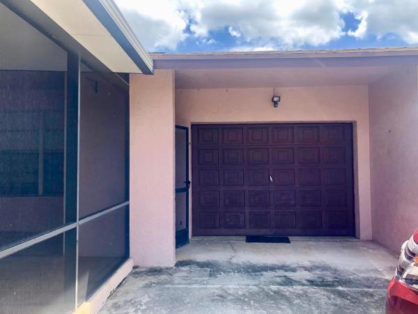 Floral Park Lantana, 2687 Northside Dr, Lake Worth, Florida 33462, image 1