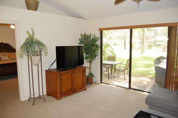 Club Cottages, 603 Club Dr, Palm Beach Gardens, Florida 33418, image 2