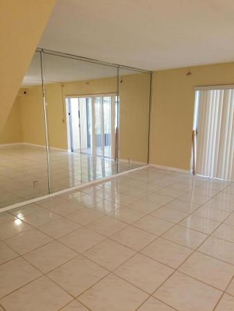 The Colonies 2, 2715 NW 47th Ln #3105, Lauderdale Lakes, Florida 33313, image 2