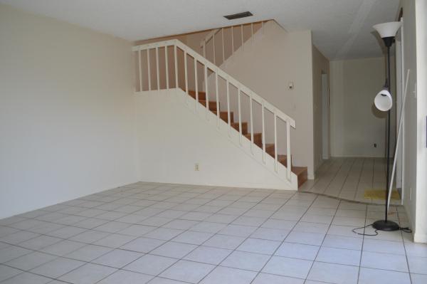 Cherry Lane Townhomes, 4630 Cherry Rd, West Palm Beach, Florida 33417, image 3