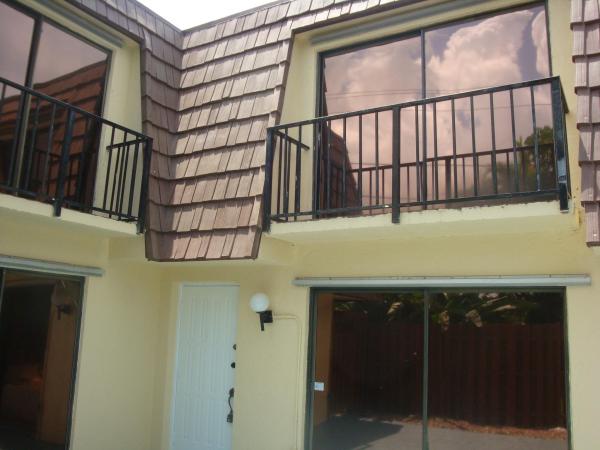 Springdale, 774 Springdale Cir, Palm Springs, Florida 33461, image 1