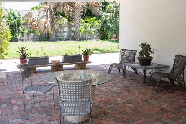 Bacon Park Heights, 1015 Bradley Ct, West Palm Beach, Florida 33405, image 1