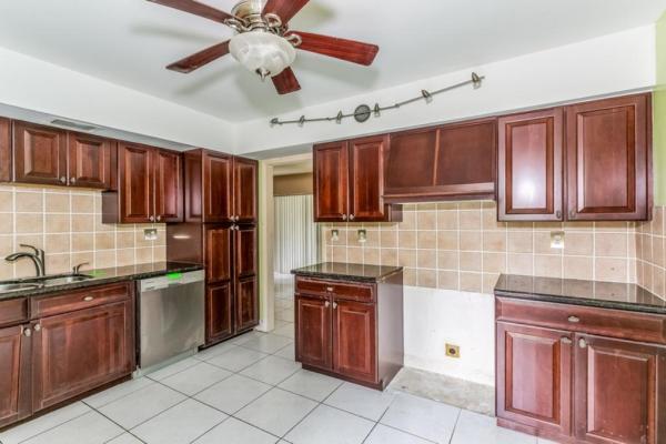 Woodhaven, 6514 Spring Bottom Way #125, Boca Raton, Florida 33433, image 2