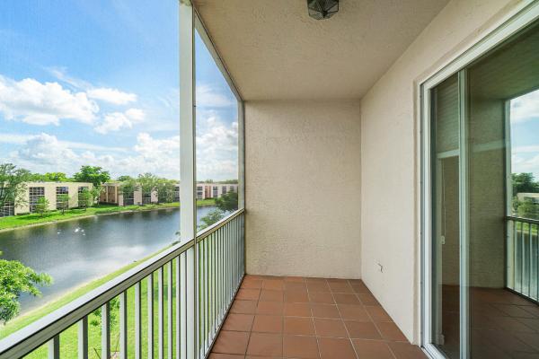 Southampton, 7611 Southampton Ter #401, Tamarac, Florida 33321, image 1