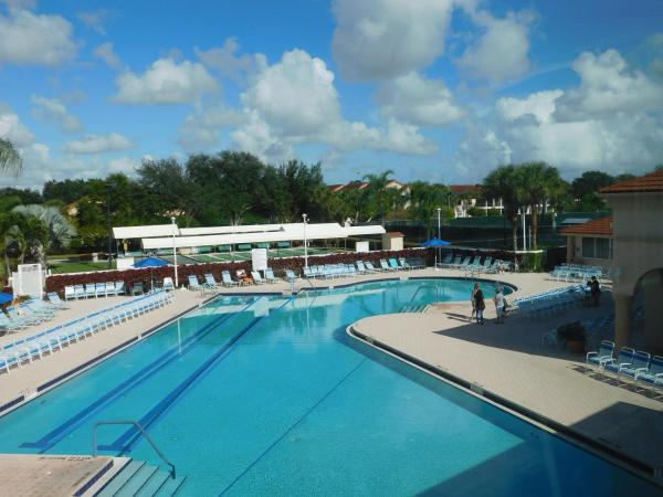 Alexandra Village, 5394 Firenze Dr, Boynton Beach, Florida 33437, image 2