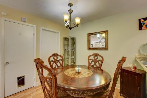 Village Of Sandalwood Lakes North, 263 Charter Way, West Palm Beach, Florida 33407, image 2