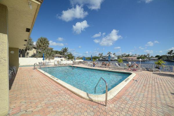 Snug Harbor Gardens, 638 Snug Harbor Dr #E18, Boynton Beach, Florida 33435, image 3