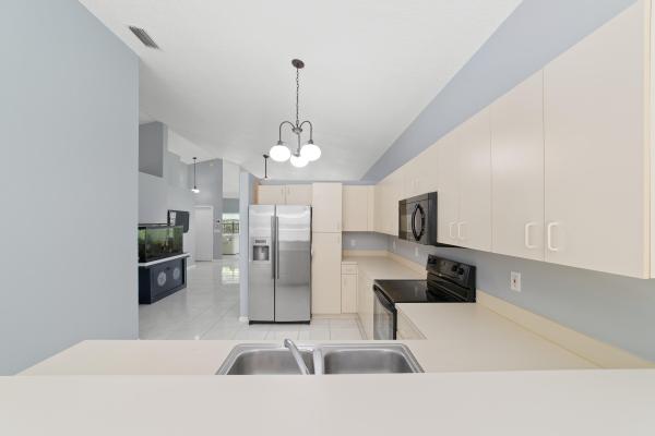 Bay Estates At Rainbow Lakes, 6404 Lansdowne Cir, Boynton Beach, Florida 33472, image 1