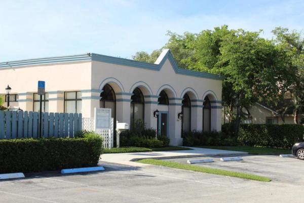 Lantern Walk, 101 Sunshine Blvd, Royal Palm Beach, Florida 33411, image 2