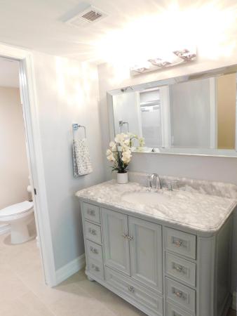 Sabal Ridge, 2101 Sabal Ridge Ct #B, Palm Beach Gardens, Florida 33418, image 1