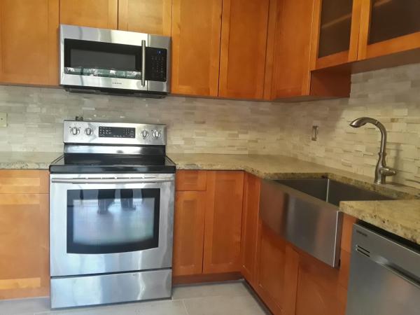 Springdale, 642 Springdale Cir, Palm Springs, Florida 33461, image 3