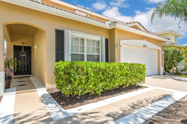 Lantern Key, 6792 Hendry Dr, Lake Worth, Florida 33463, image 1