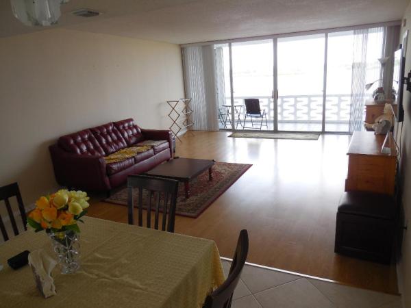 Regency Of Palm Beach, 2760 S Ocean Blvd #403, Palm Beach, Florida 33480, image 2