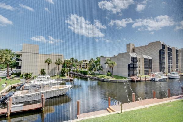 Boca Bayou, 17 Royal Palm Way #2010, Boca Raton, Florida 33432, image 2