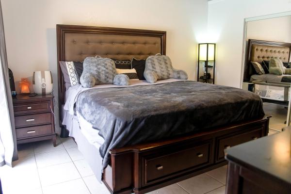 Sugar Pond Manor, 1313 Periwinkle Pl, Wellington, Florida 33414, image 1