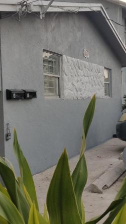 Northwood Pines, 3601 Pinewood Ave, West Palm Beach, Florida 33407, image 3