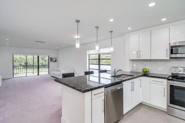 The Vistas Of Boca Lago, 21452 Juego Cir, Boca Raton, Florida 33433, image 2