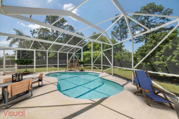 Florida Gardens, 98 Cuyahoga Rd, Lake Worth, Florida 33467, image 1