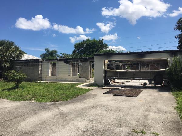 Tequesta Country Club, 299 Country Club Dr, Tequesta, Florida 33469, image 1