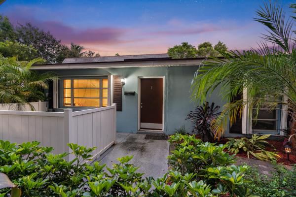 North Palm Beach Village, 1000 Prosperity Farms Rd, North Palm Beach, Florida 33408, image 1
