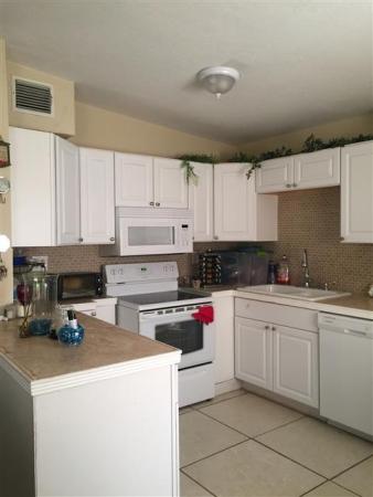 Forest Hill Village, 2161 Tarragon Rd, West Palm Beach, Florida 33415, image 2