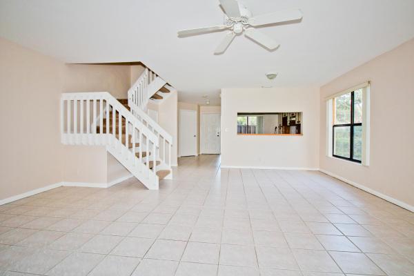 Karanda Village 3, 3965-A Cocoplum Cir #3689, Coconut Creek, Florida 33063, image 1