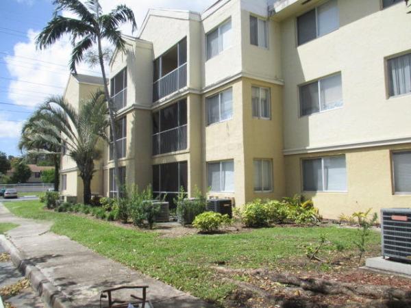Lexington On The Green, 5780 Rock Island Rd #355, Tamarac, Florida 33319, image 3