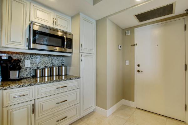 Aquarius, 5440 N Ocean Dr #1207, Riviera Beach, Florida 33404, image 3
