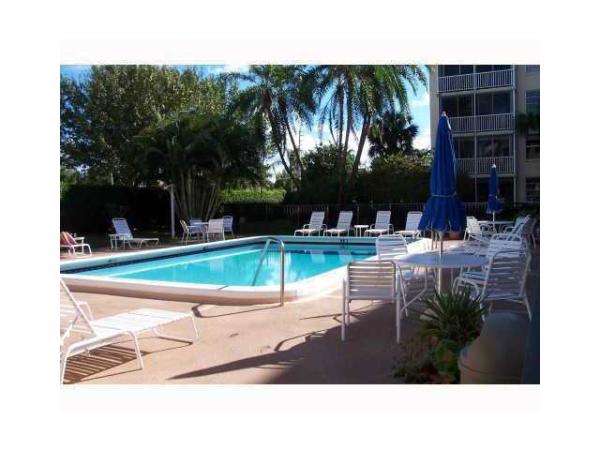 Tropic Bay, 2829 Florida Blvd #304, Delray Beach, Florida 33483, image 1