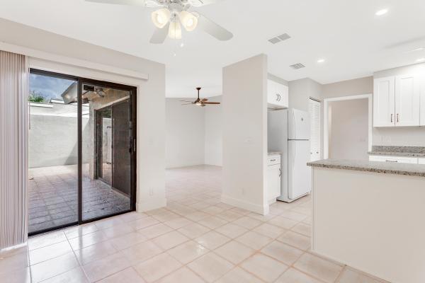 21 Meadows Dr, Boynton Beach, Florida 33436, image 1