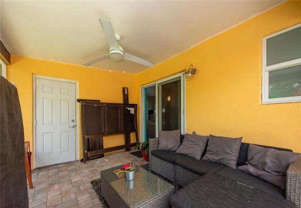 Edgewater Estates, 2007 NE 15th Ave, Wilton Manors, Florida 33305, image 2