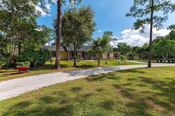The Acreage, 4630 Mandarin Blvd, Loxahatchee, Florida 33470, image 2