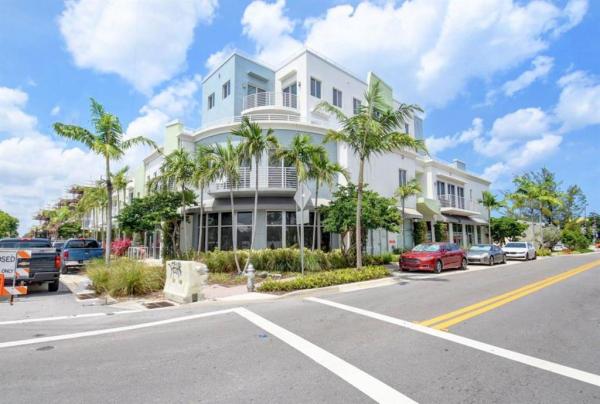 The Mark Downtown, 111 SE 2nd St #301, Delray Beach, Florida 33444, image 2