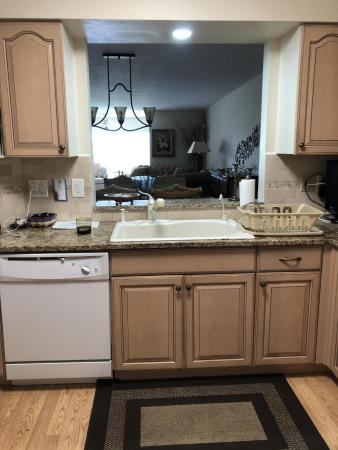 Regal Shores North At Coral Lakes, 5906 Crystal Shores Dr #404, Boynton Beach, Florida 33437, image 2