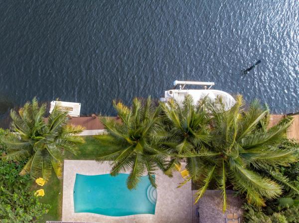 Lee Manor Isles, 636 Castilla Ln, Boynton Beach, Florida 33435, image 2