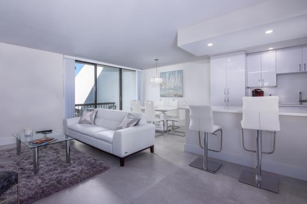 Bridgewood Townhouses At Boca West Country Club, 1205 Bridgewood Pl, Boca Raton, Florida 33434, image 2