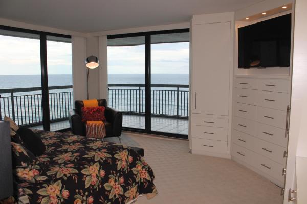 Eastpointe, 5380 N Ocean Dr #10j, Riviera Beach, Florida 33404, image 1