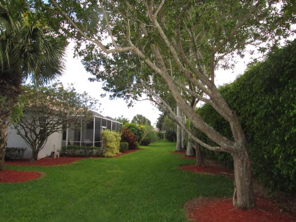 Majestic Isles, 10572 Royal Caribbean Cir, Boynton Beach, Florida 33437, image 2