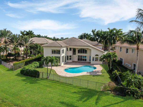 Canyon Isles, 8748 Baystone Cv, Boynton Beach, Florida 33473, image 2