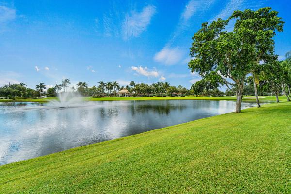 Windsor Parke At The Polo Club, 5070 Windsor Parke Dr, Boca Raton, Florida 33496, image 1