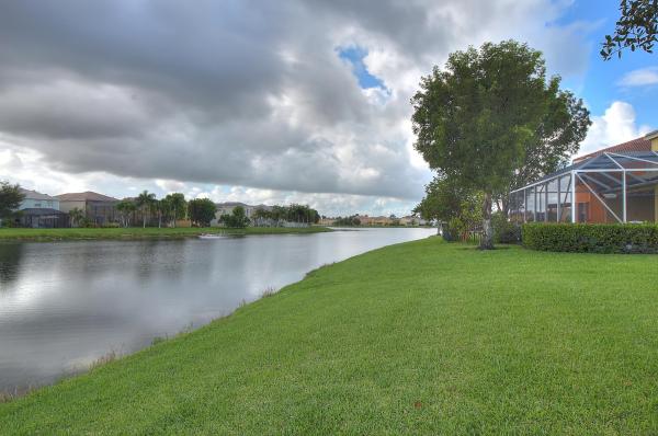 Woodworth Village, 9792 Woodworth Ct, Wellington, Florida 33414, image 3