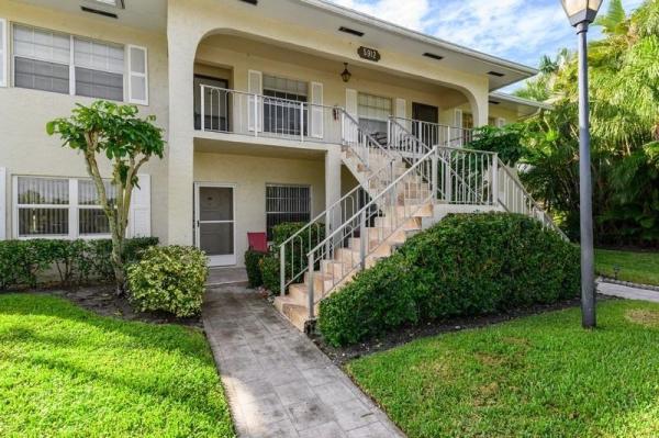 Palm Greens At Villa Del Ray, 5912 Via Delray, Delray Beach, Florida 33484, image 3