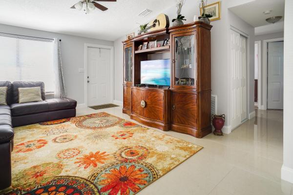 Counterpoint Estates, 10139 Yeoman Ln, Royal Palm Beach, Florida 33411, image 2
