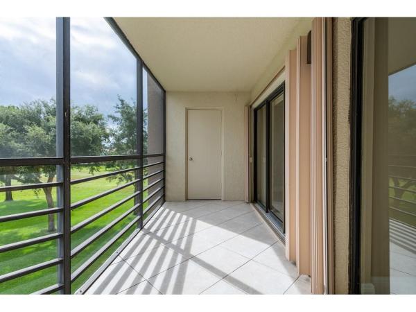 Camino Real Village, 5801 Camino Del Sol #301, Boca Raton, Florida 33433, image 3